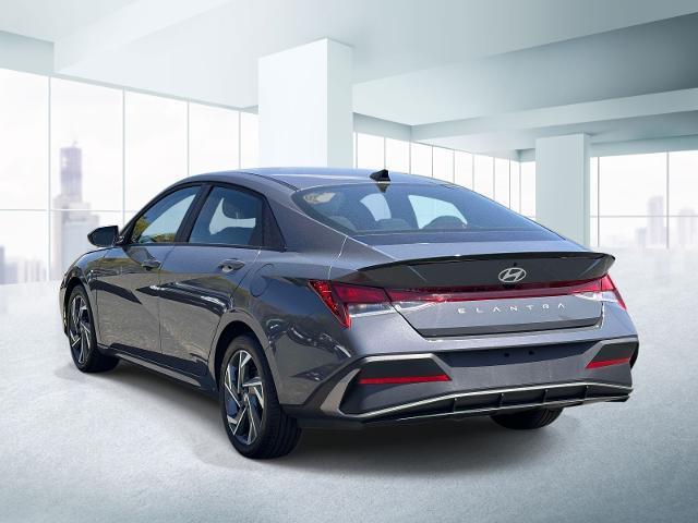 2025 Hyundai Elantra - $21,999