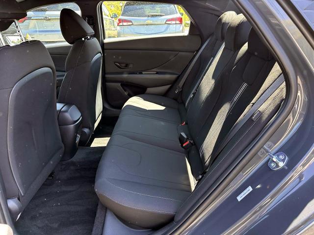 2025 Hyundai Elantra - $21,999