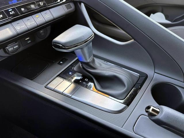 2025 Hyundai Elantra - $21,999