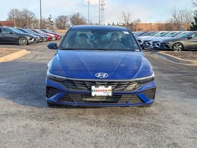 2025 Hyundai Elantra SEL Sport 4DR Sedan