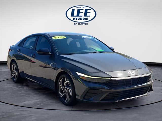 2025 Hyundai Elantra - $21,755