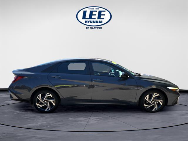 2025 Hyundai Elantra - $21,755