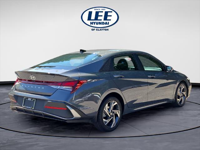 2025 Hyundai Elantra - $21,755