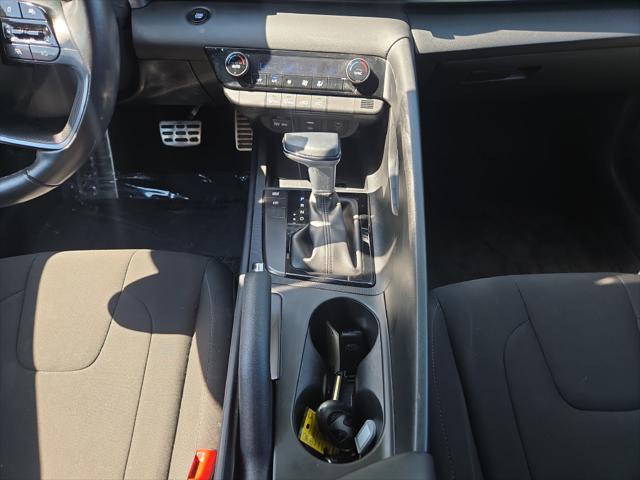 2025 Hyundai Elantra - $21,755