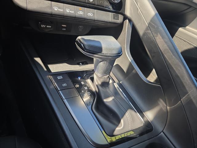 2025 Hyundai Elantra - $21,755