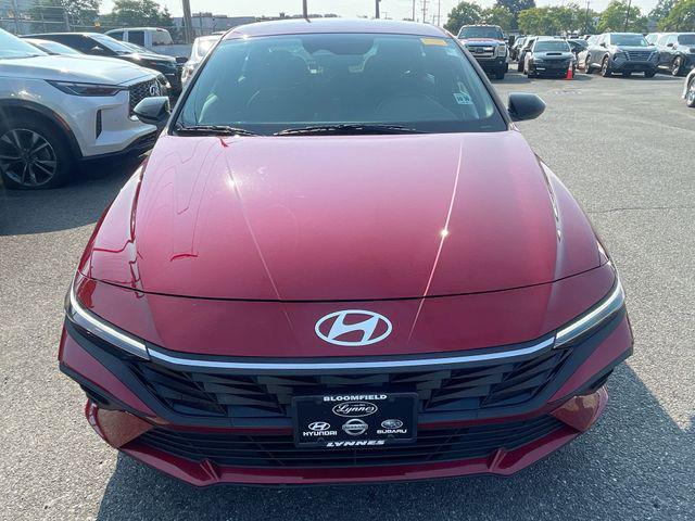 2025 Hyundai Elantra - $21,995