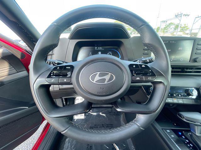 2025 Hyundai Elantra - $21,995