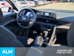 2025 Elantra Thumbnail 14