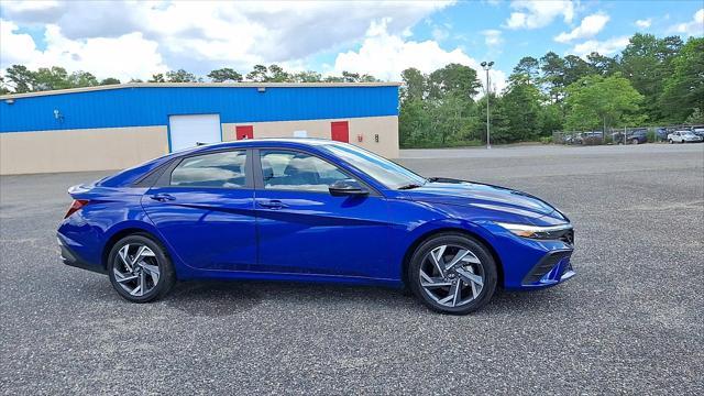 2025 Hyundai Elantra - $23,901