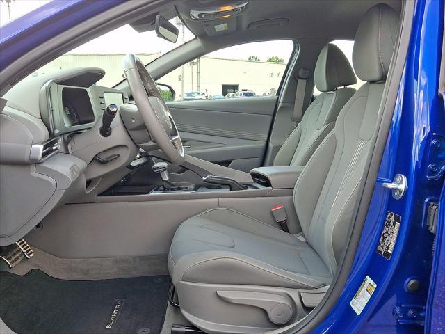 2025 Hyundai Elantra - $23,901