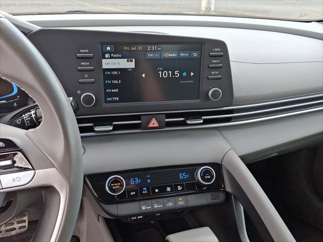 2025 Hyundai Elantra - $23,901