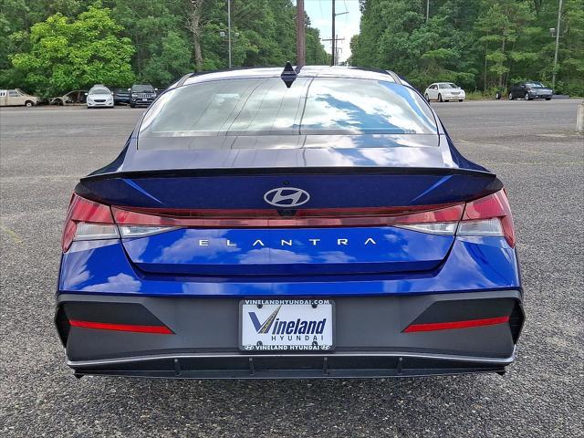2025 Hyundai Elantra - $23,901