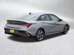 2025 Elantra Thumbnail 7