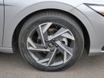2025 Elantra Thumbnail 15