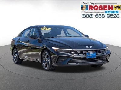 Photo of a 2025 Hyundai Elantra SEL Sport 4DR Sedan for sale