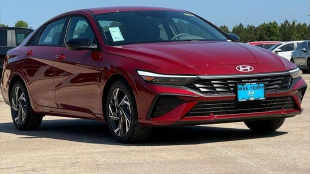 2025 Hyundai ELANTRA SEL Sport