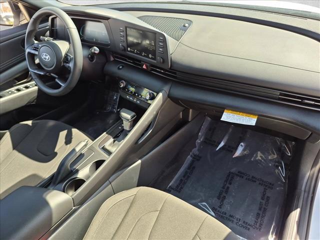 2026 Hyundai Elantra - $22,315