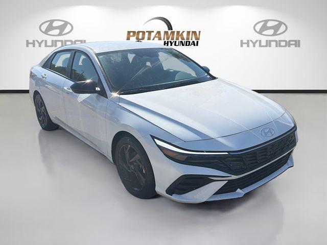 2026 Hyundai Elantra - $21,098