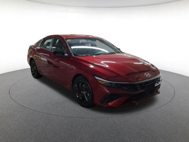 2026 Hyundai Elantra - $22,300