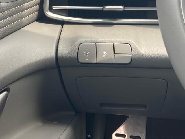 2026 Hyundai Elantra - $21,985