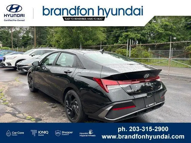 2026 Hyundai Elantra - $21,100