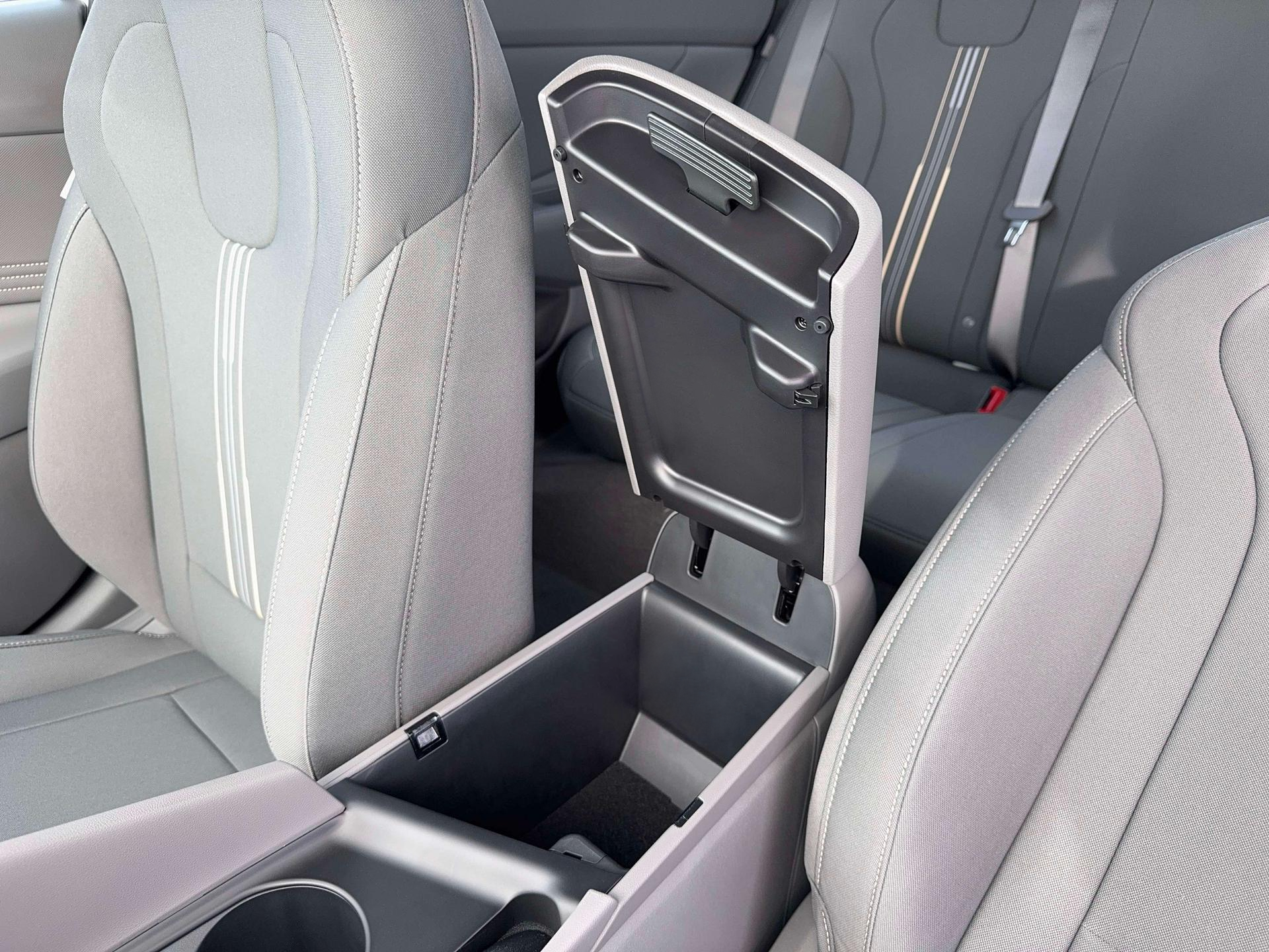 2026 Hyundai Elantra - $23,555