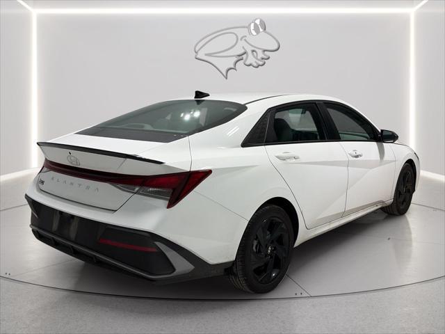 2026 Hyundai Elantra - $22,700