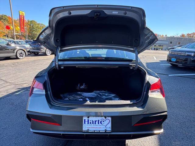 2026 Hyundai Elantra - $21,755
