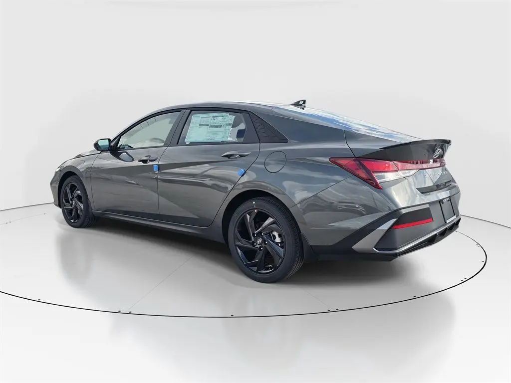 2026 Hyundai Elantra - $26,190