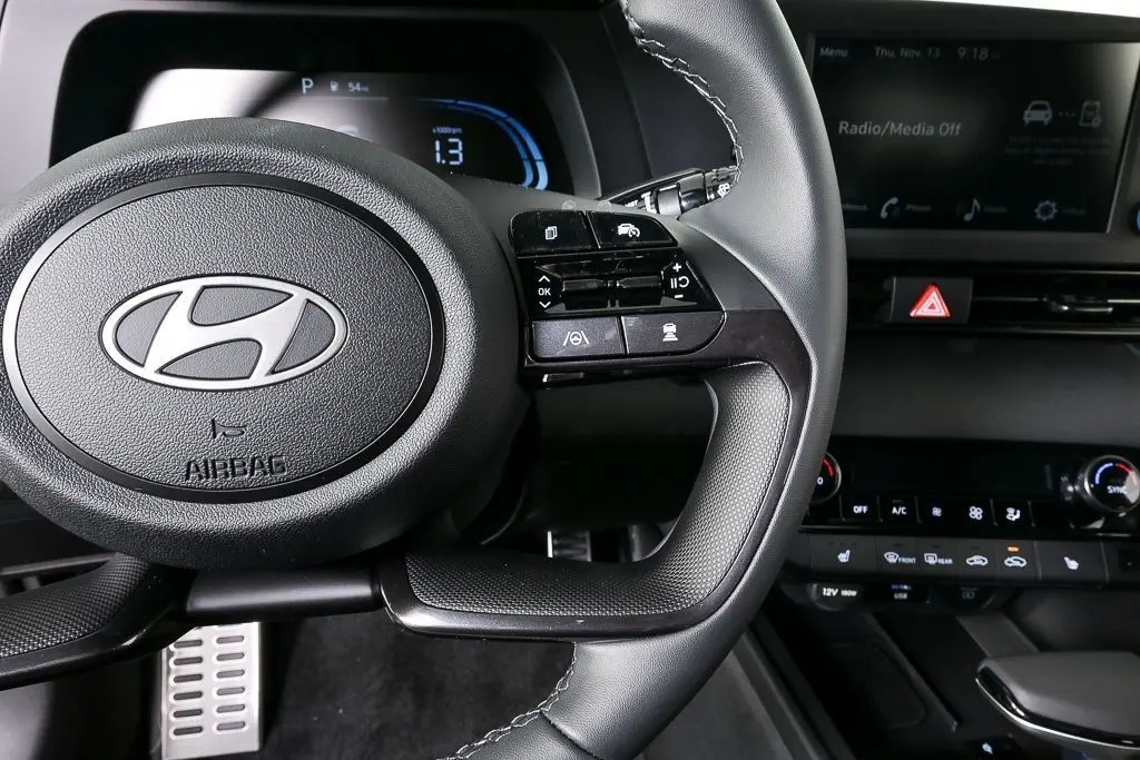 2026 Hyundai Elantra - $26,190