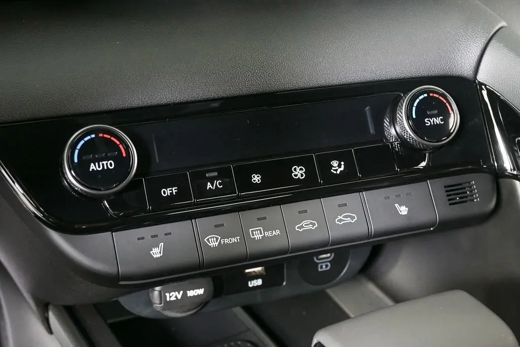 2026 Hyundai Elantra - $26,190