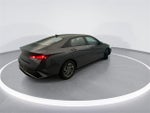 2024 Elantra Thumbnail 4