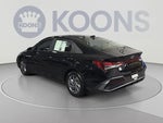 2024 Elantra Thumbnail 3