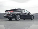 2024 Elantra Thumbnail 26