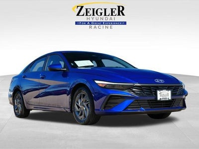 2024 Hyundai Elantra SEL 4DR Sedan