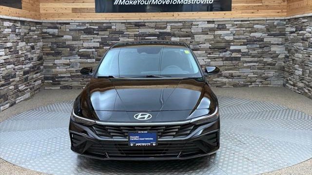 2024 Hyundai ELANTRA SEL