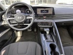 2024 Elantra Thumbnail 14