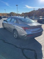 2024 Elantra Thumbnail 7