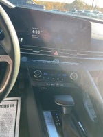2024 Elantra Thumbnail 15