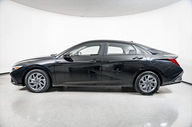2024 Hyundai Elantra - $16,800