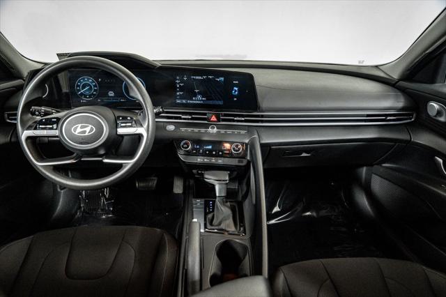 2024 Hyundai Elantra - $16,800