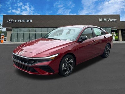 2025 Hyundai Elantra SEL Sport 4DR Sedan