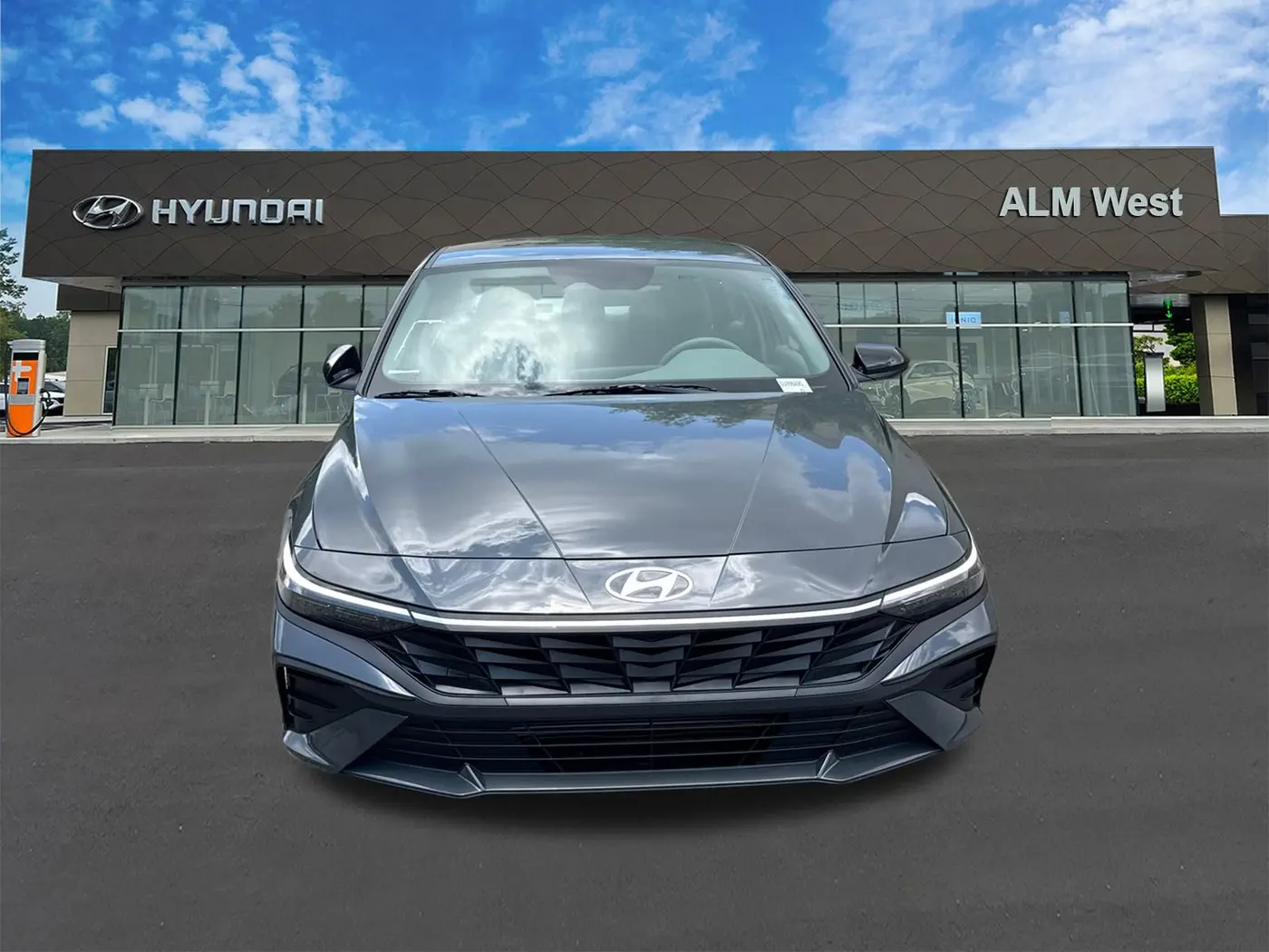 2025 Hyundai ELANTRA SEL Sport — photo 1 of 12