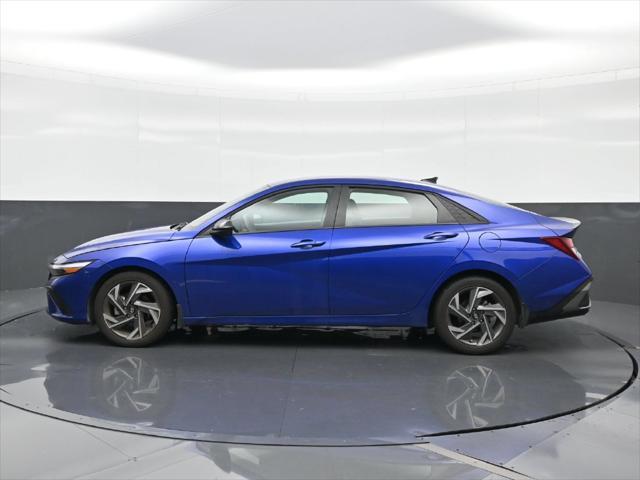 2025 Hyundai Elantra - $19,299