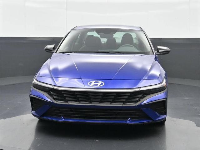 2025 Hyundai Elantra - $19,299