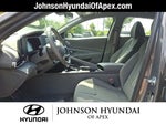 2025 Elantra Thumbnail 18