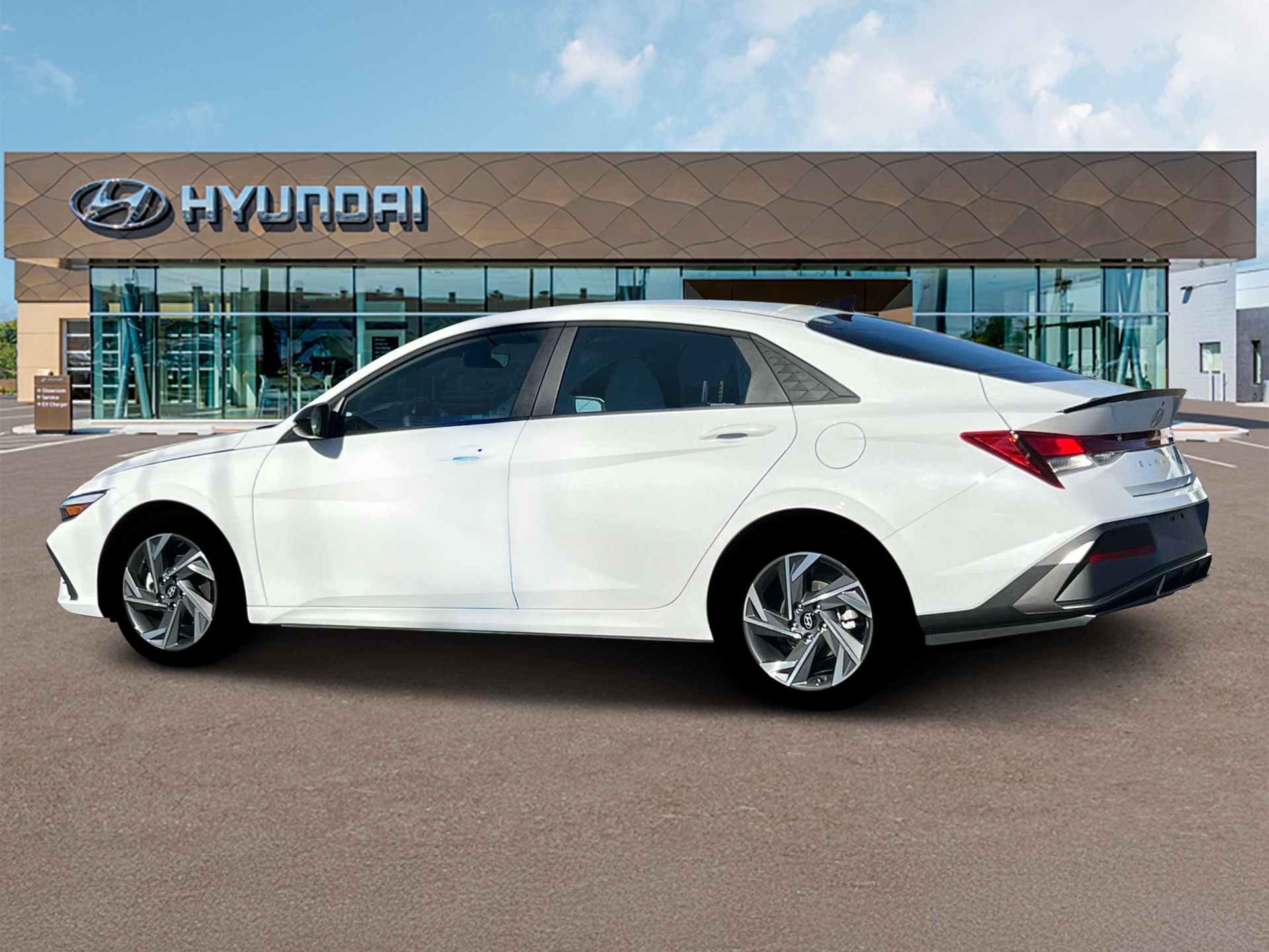 2025 Hyundai Elantra - $21,801