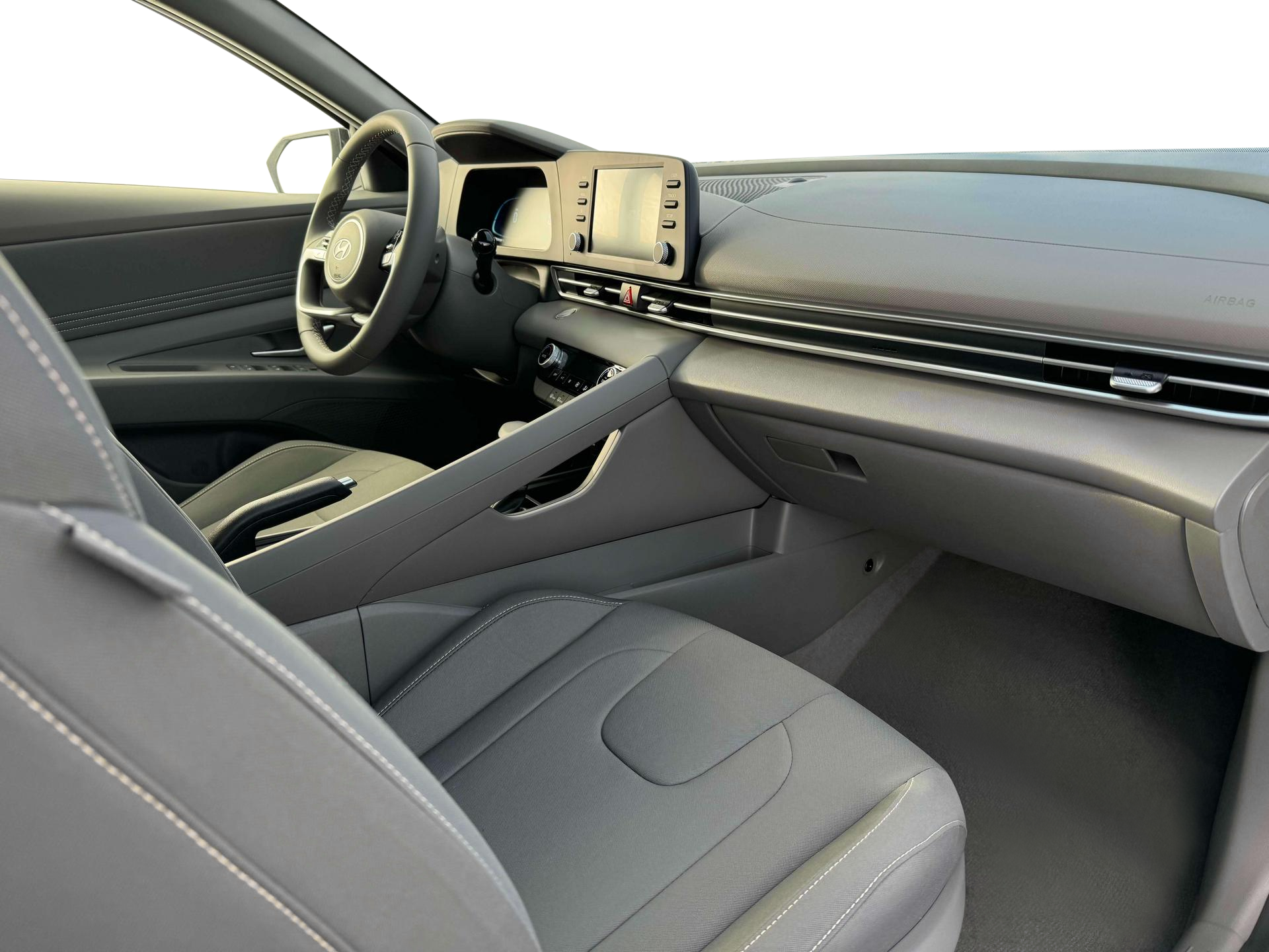 2025 Hyundai Elantra - $21,801