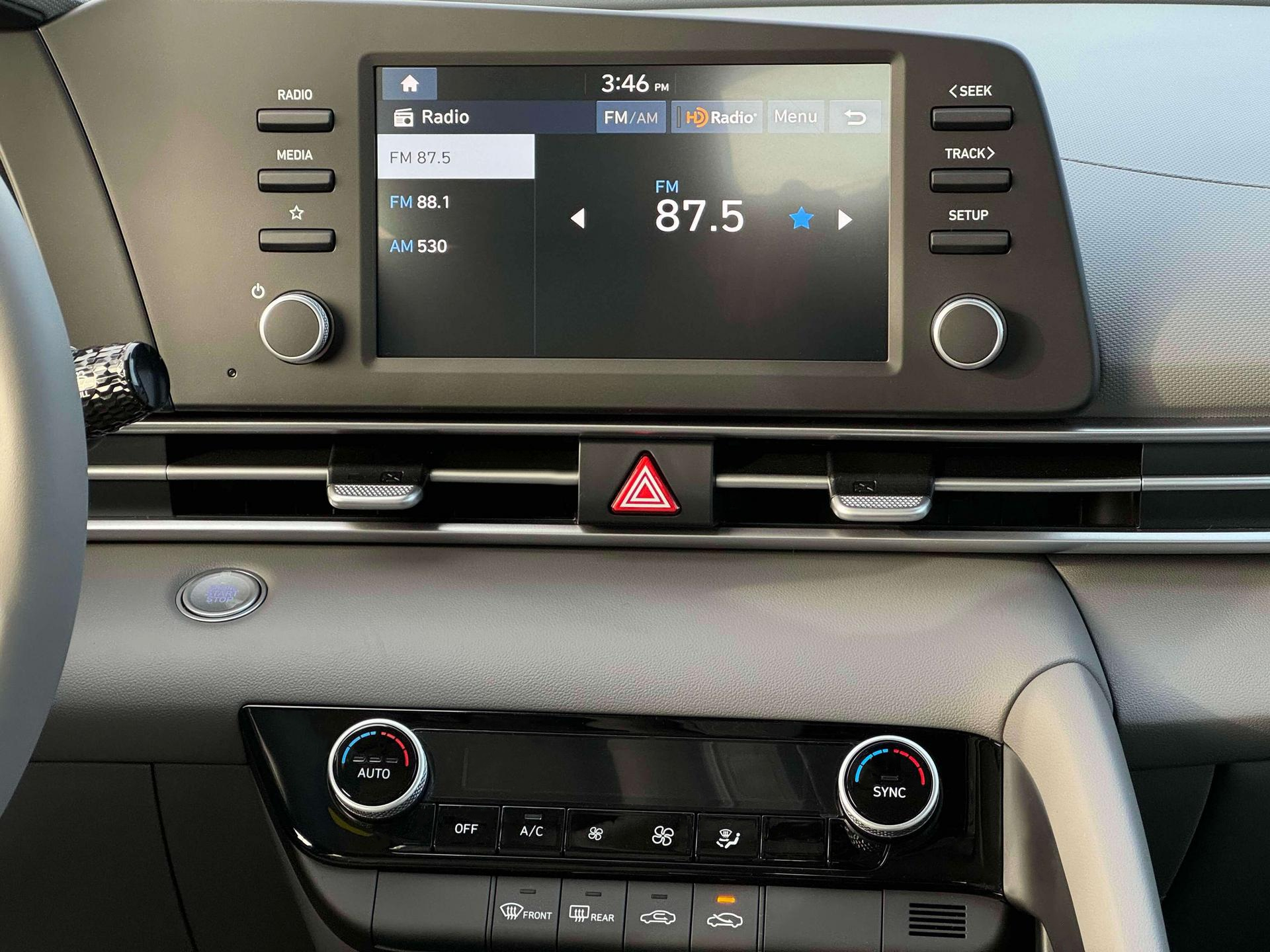 2025 Hyundai Elantra - $21,801