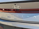 2025 Elantra Thumbnail 30